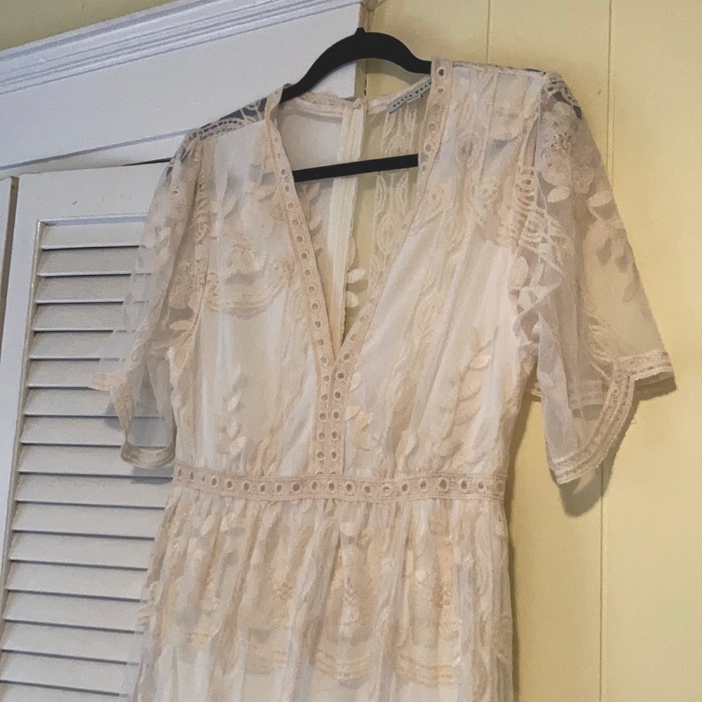 Lace maxi dress